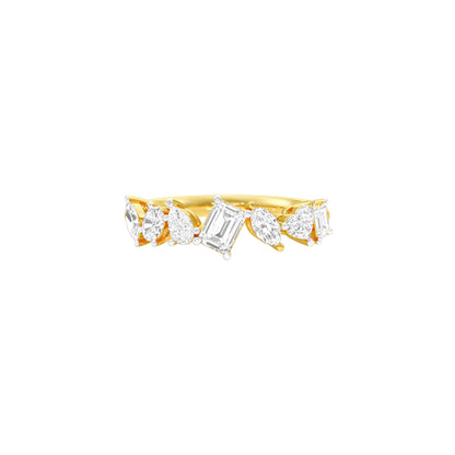 Forever Flair Diamond Ring 18 KT / Yellow Gold / 18