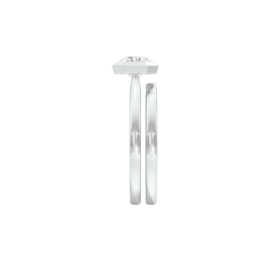 Asscher Solitaire Diamond Ring 18 KT / White Gold / 18