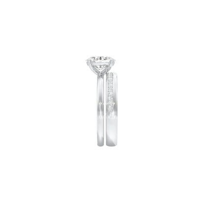 Oval Solitaire Pave Diamond Engagement Ring 18 KT / White Gold / 18