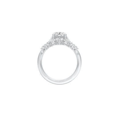 Solitare Chevron Diamond Engagement Ring 18 KT / White Gold / 18