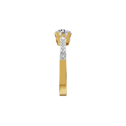 Timeless Sparkle Diamond Ring 18 KT / Yellow Gold / 18