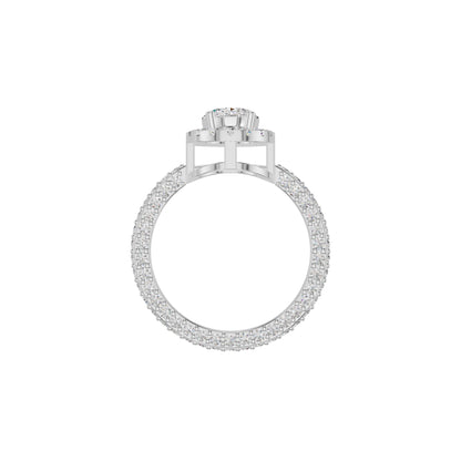 Oval Halo Solitaire Diamond Engagement Ring 18 KT / White Gold / 18