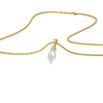 Enticing Daisy Diamond Pendant 18 KT / Yellow Gold