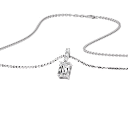 Elegant Ember Diamond Pendant 18 KT / White Gold