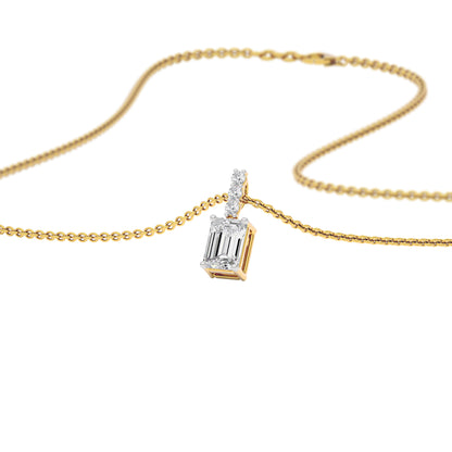 Elegant Ember Diamond Pendant 18 KT / Yellow Gold