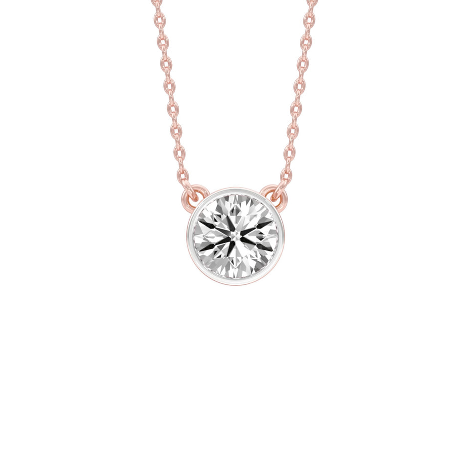 Bold Yet Small Diamond Pendant 18 KT / Rose Gold