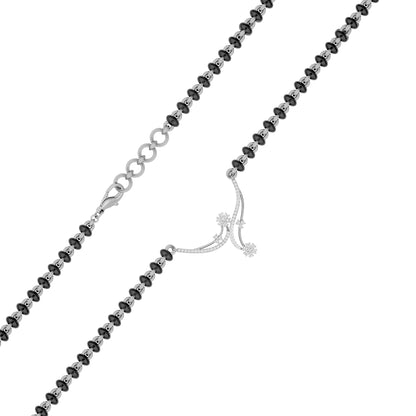 Delicate Floral Diamond Mangalsutra 18 KT / White Gold