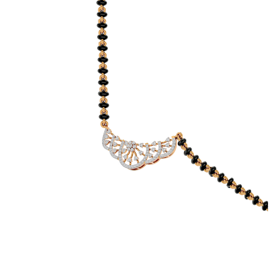 Evergreen Amore Diamond Mangalsutra 18 KT / Yellow Gold