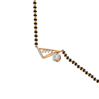 Regal Radiance Diamond Mangalsutra 18 KT / Yellow Gold