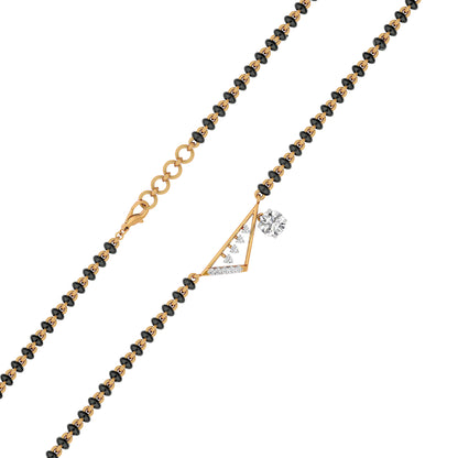 Regal Radiance Diamond Mangalsutra 18 KT / Yellow Gold