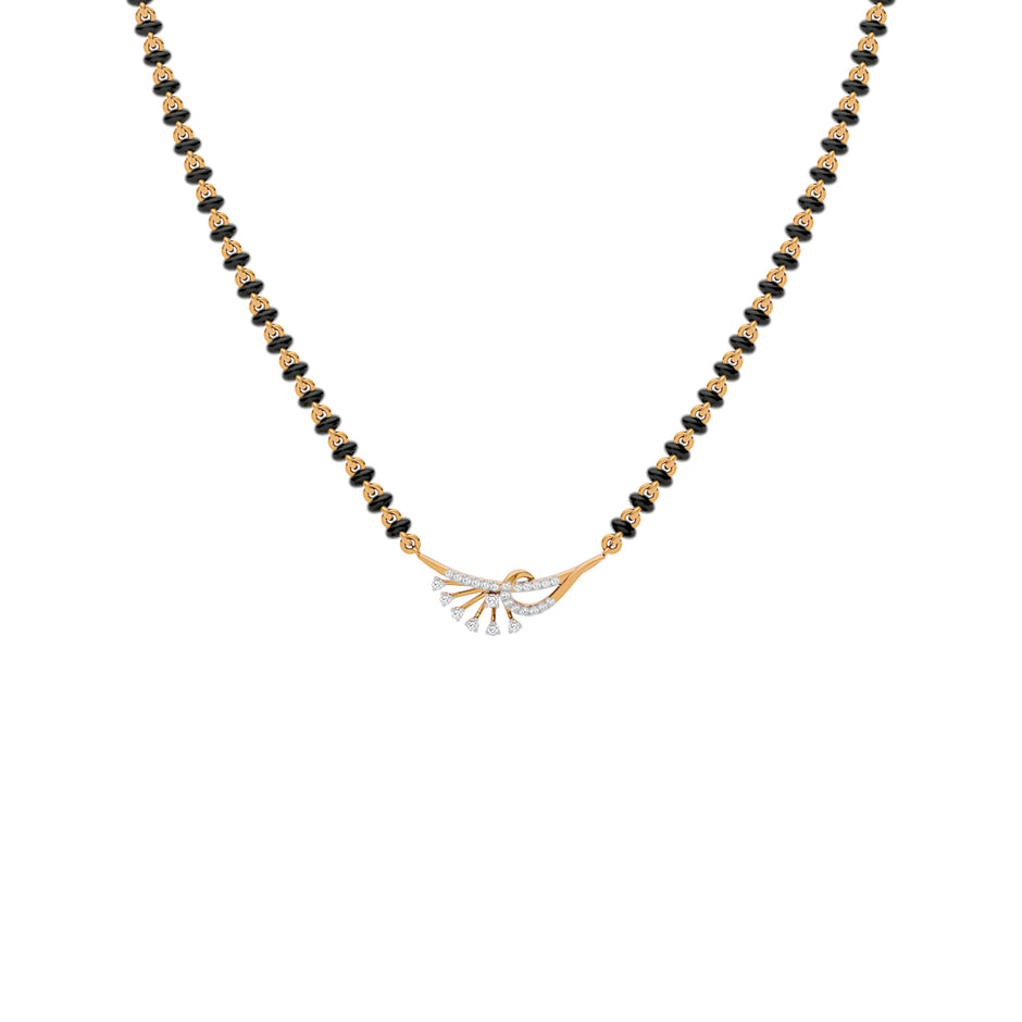 Opal Essence Diamond Mangalsutra 18 KT / Yellow Gold