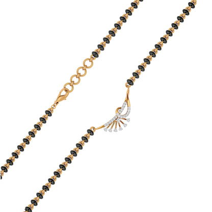 Opal Essence Diamond Mangalsutra 18 KT / Yellow Gold