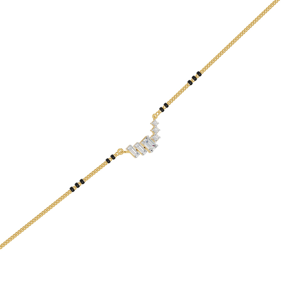Geometric Cascade Diamond Mangalsutra 18 KT / Yellow Gold