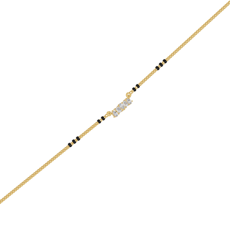 Pear & Maquise Diamond Mangalsutra 18 KT / Yellow Gold