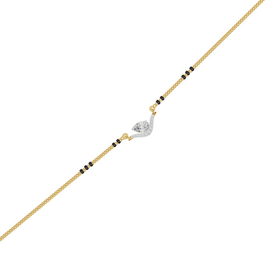 Dangling Pear V-Shaped Mangalsutra 18 KT / Yellow Gold