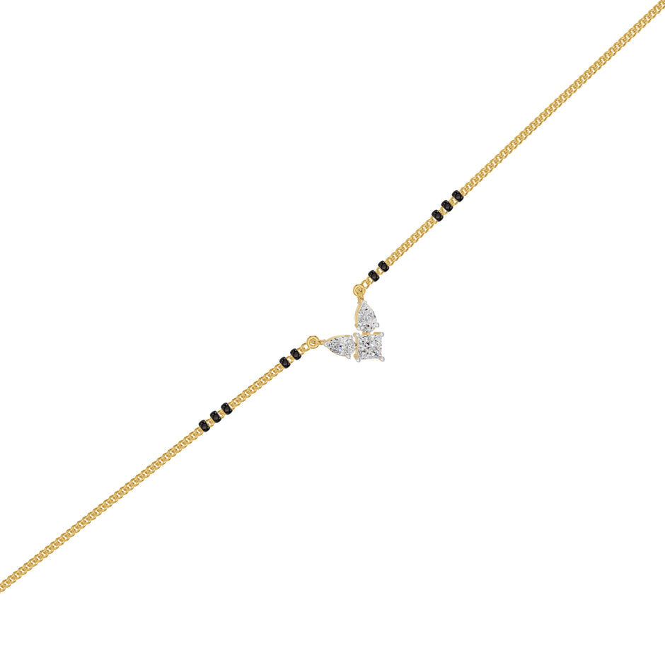 Butterfly Bliss Diamond Mangalsutra 18 KT / Yellow Gold