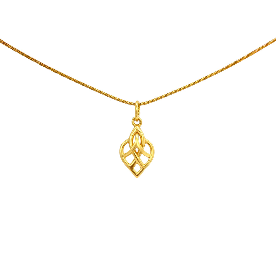 Elegant Interlaced Leaf Motif Gold Pendant