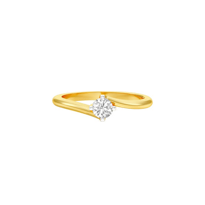 Starlight Embrace Round Diamond Ring 18 KT / Yellow Gold / 13
