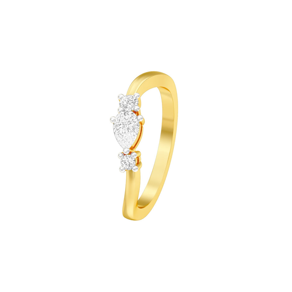Glazed Bezel Pear Diamond Ring 18 KT / Yellow Gold / 13