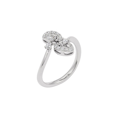 Leaf Blaze Diamond Ring 18 KT / White Gold / 22