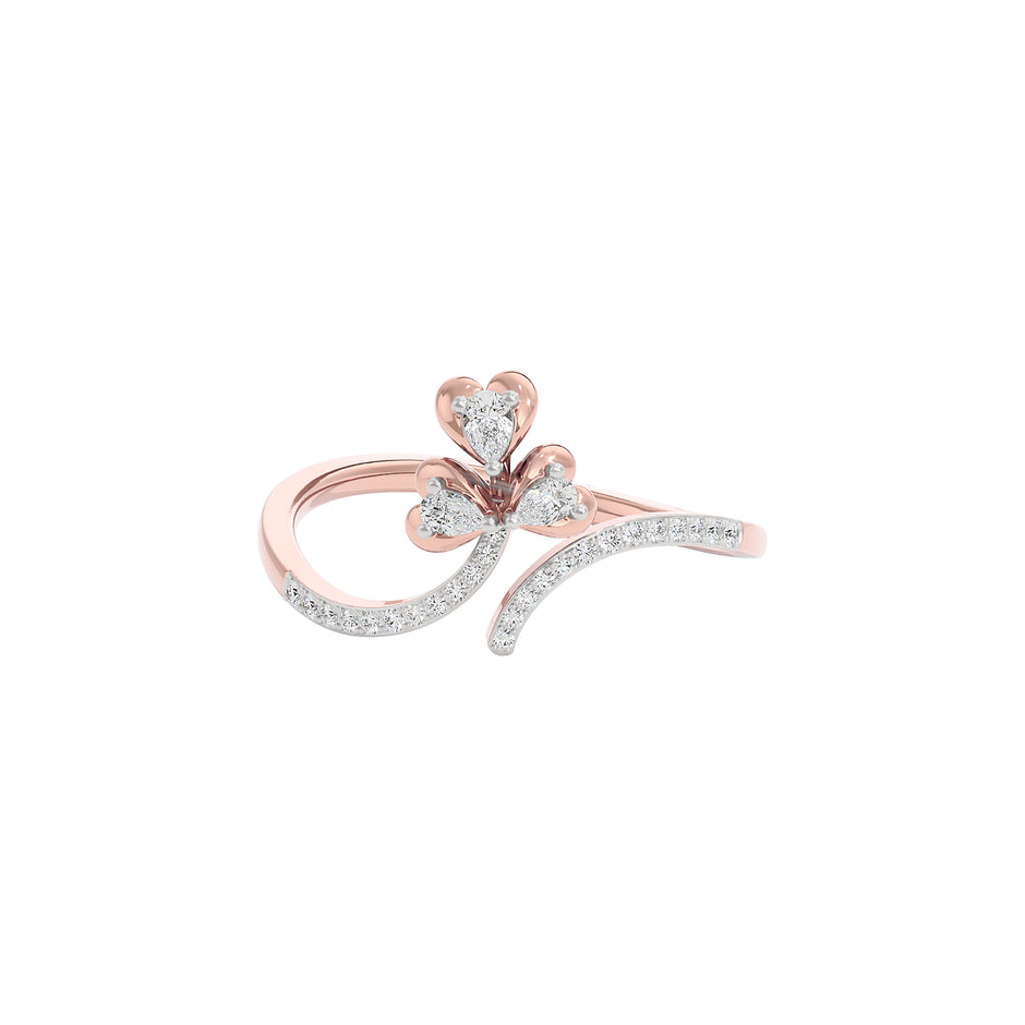 Trinity Hearts Diamond Ring 18 KT / Rose Gold / 22