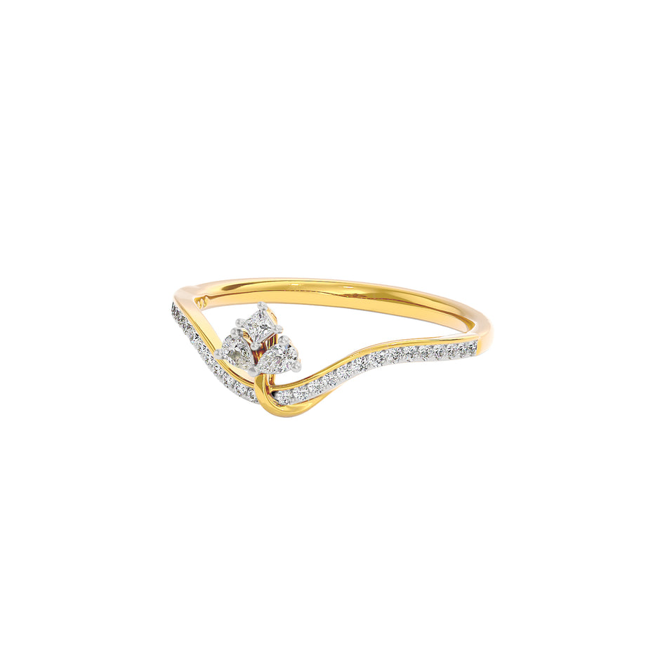 Pride Diamond Ring 18 KT / Yellow Gold / 22