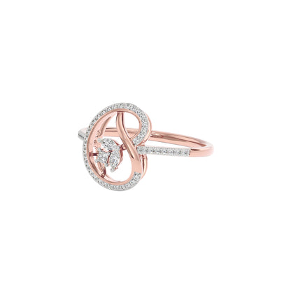 Nature's Kiss Diamond Ring 18 KT / Rose Gold / 22