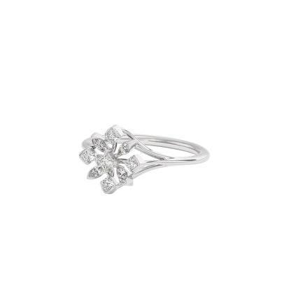 Asteria Diamond Ring 18 KT / White Gold / 22