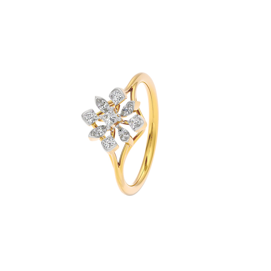 Asteria Diamond Ring 18 KT / Yellow Gold / 22