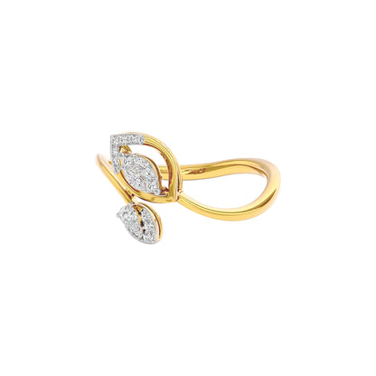 Sparkling Pod Diamond Ring 18 KT / Yellow Gold / 22