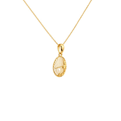 Filigree Pattern Gold Pendant