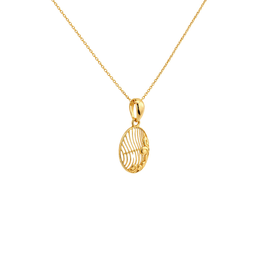 Filigree Pattern Gold Pendant
