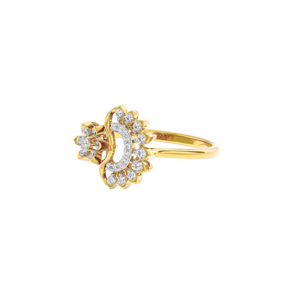 Sirius Diamond Ring 18 KT / Yellow Gold / 22