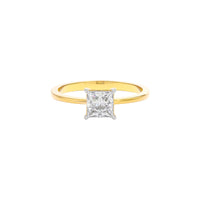 Enchanted Halo Diamond Ring 18 KT / Yellow Gold / 22