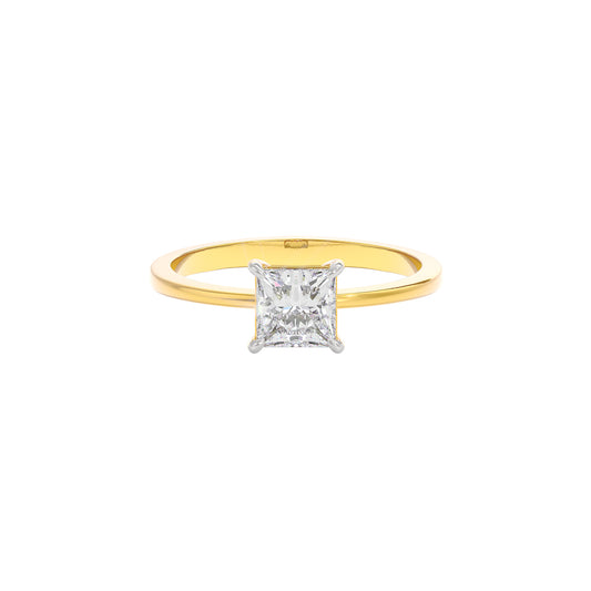 Enchanted Halo Diamond Ring 18 KT / Yellow Gold / 22