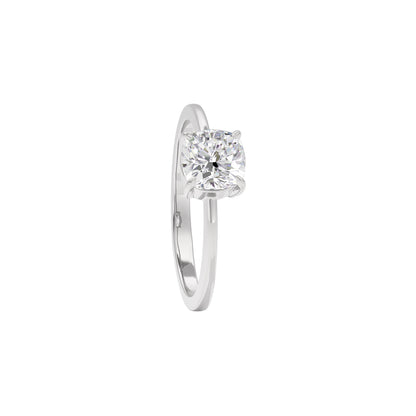 Diamond Fantasy Ring 18 KT / White Gold / 22
