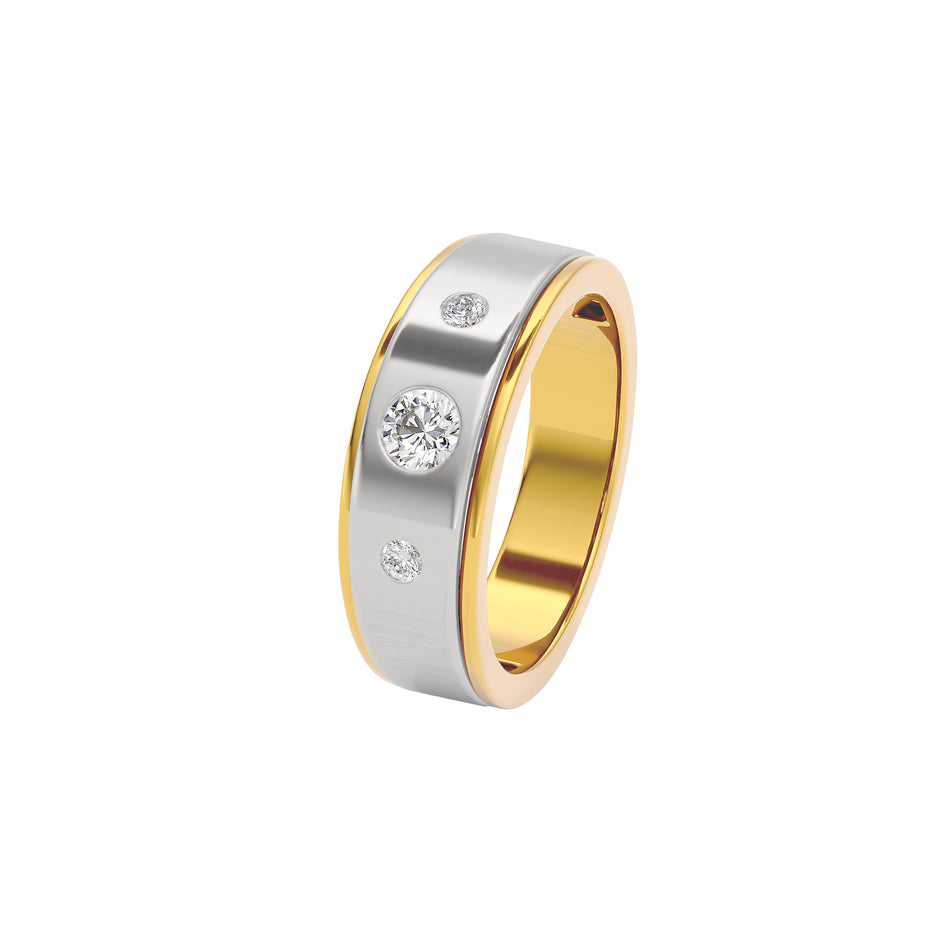 Emerald Entwined Diamond Ring 18 KT / Yellow Gold / 22