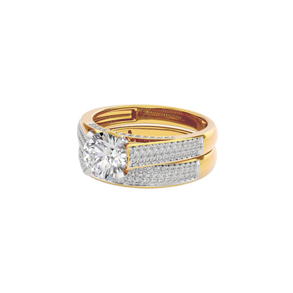 Timeless Tenderness Diamond Ring 18 KT / Yellow Gold / 22