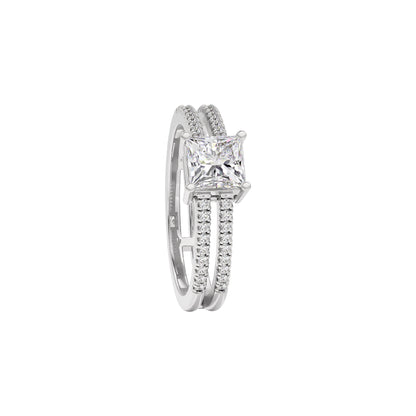 Opal Mist Diamond Ring 18 KT / White Gold / 22