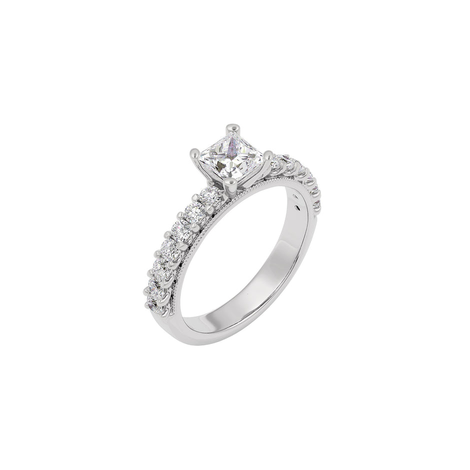 Enigmatic Moonstone Diamond Ring 18 KT / White Gold / 22