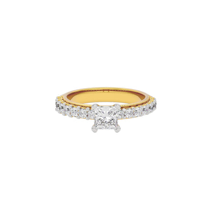 Enigmatic Moonstone Diamond Ring 18 KT / Yellow Gold / 22