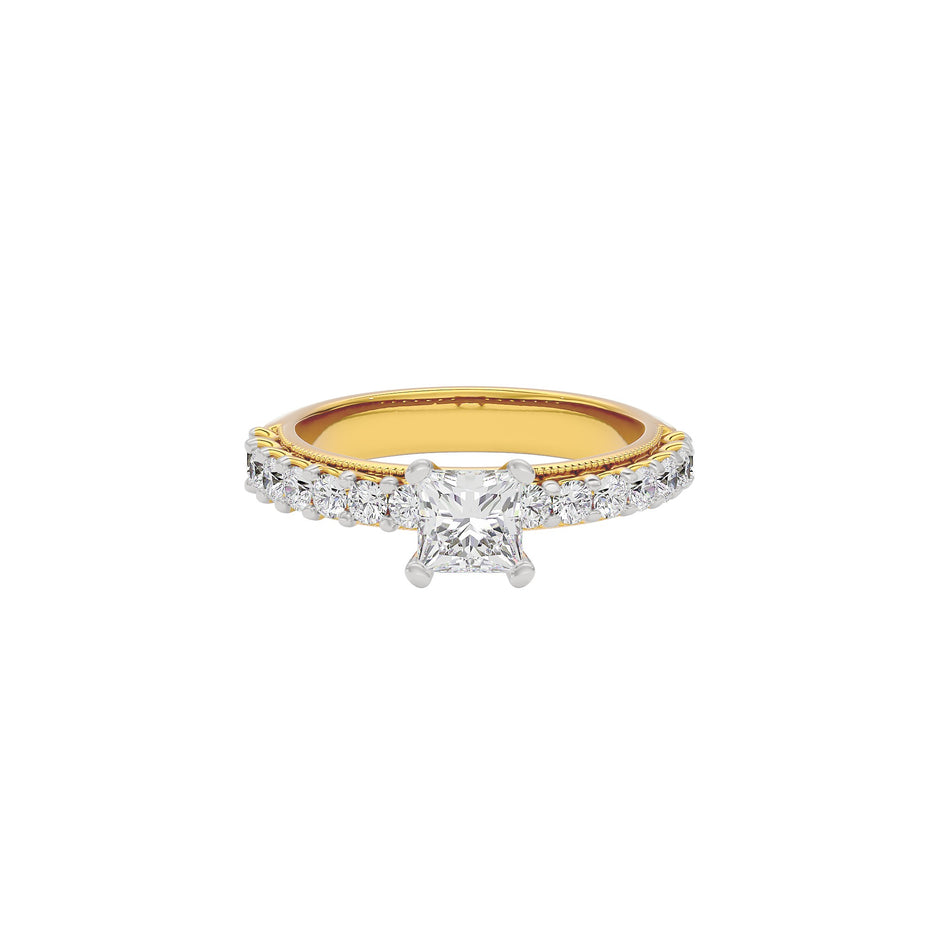 Enigmatic Moonstone Diamond Ring 18 KT / Yellow Gold / 22
