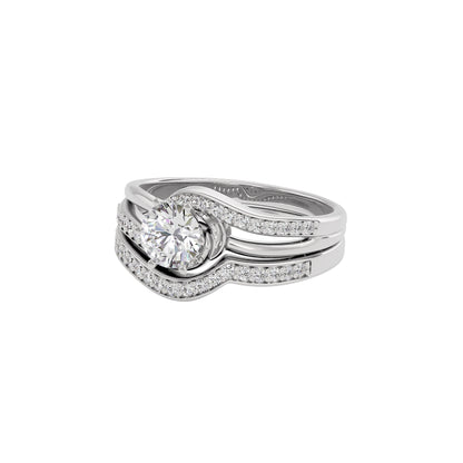 Diamond Delight Ring 18 KT / White Gold / 22