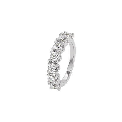 Classic Opulence Diamond Ring 18 KT / White Gold / 22