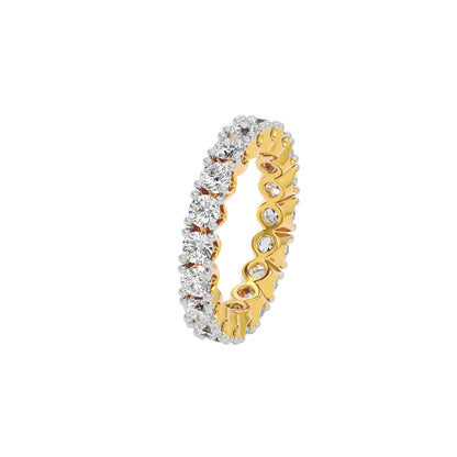 Stunning Ornate Diamond Ring 18 KT / Yellow Gold / 22