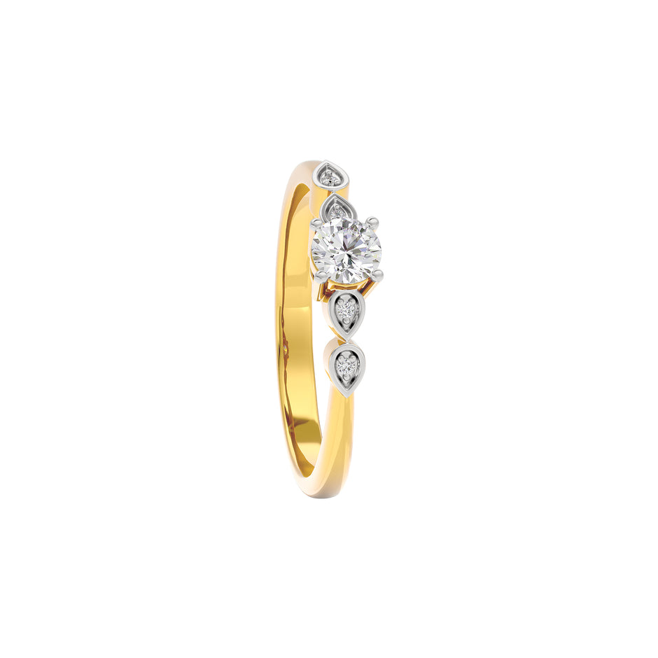 Passionate Aura Diamond Ring 18 KT / Yellow Gold / 22