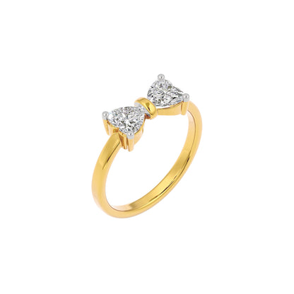 Crescent Heart Diamond Ring 18 KT / Yellow Gold / 22