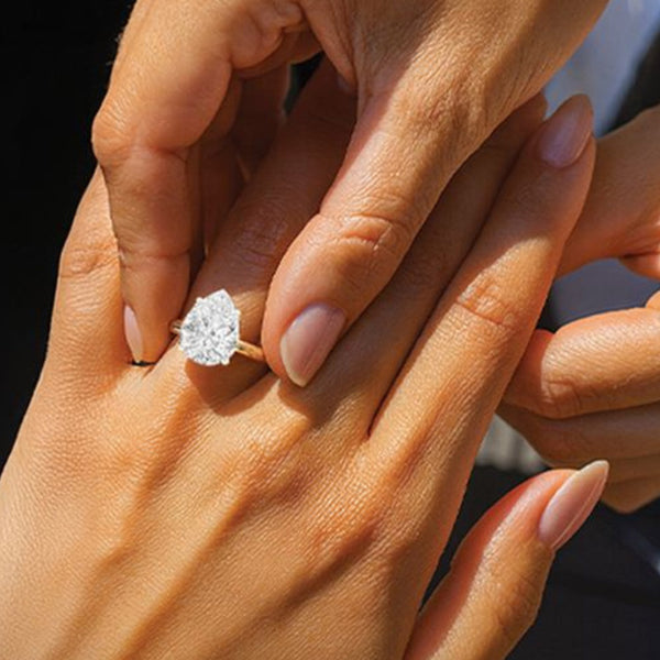 5 Diamond Engagement Rings & The Bride Behind Each Style